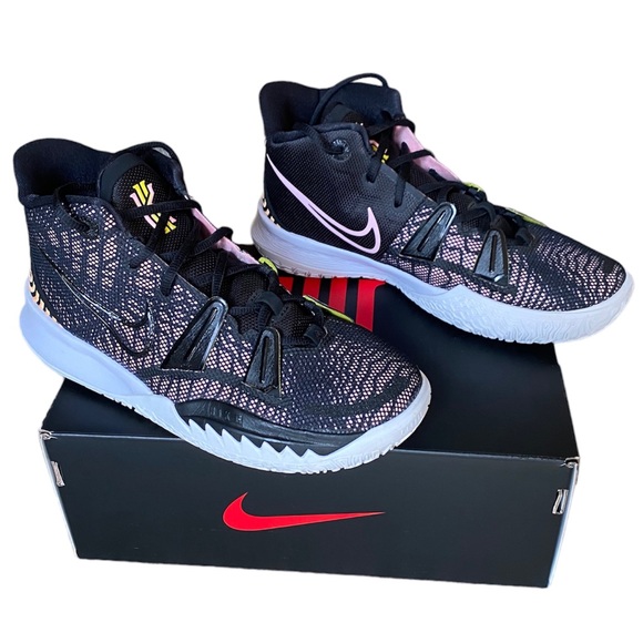 kyrie 7 gs black